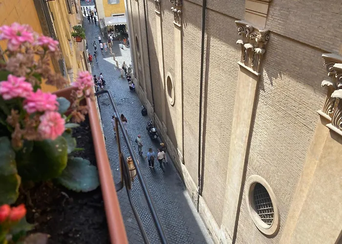 Apartment Pantheon Eleven Rom