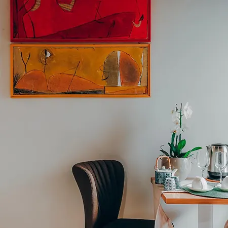 Pantheon Eleven Appartement *